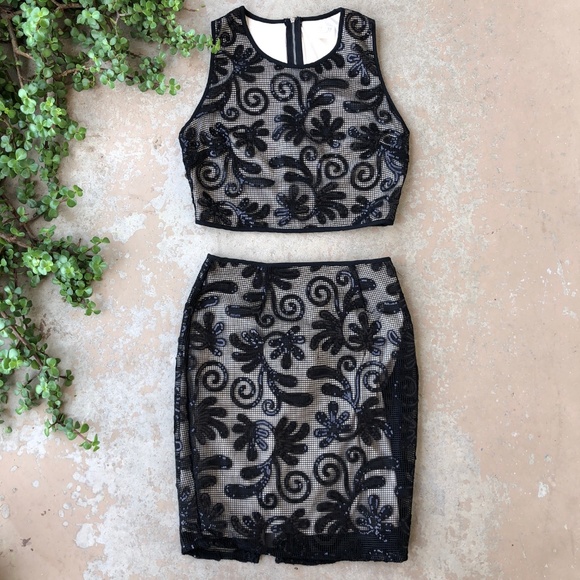 Sienna Sky Dresses & Skirts - Sienna Sky Two Piece Lace Sequin Skirt Set